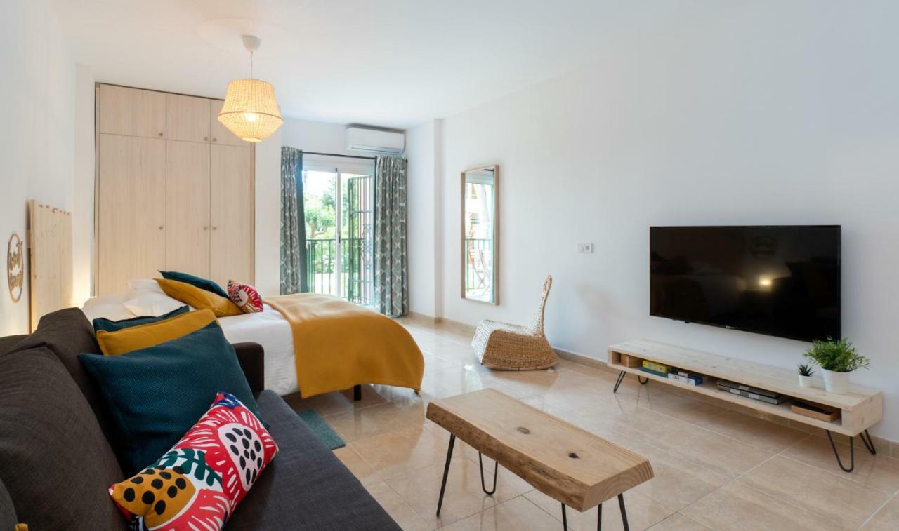 Minerva Suites By Kaarina Benalmádena Εξωτερικό φωτογραφία